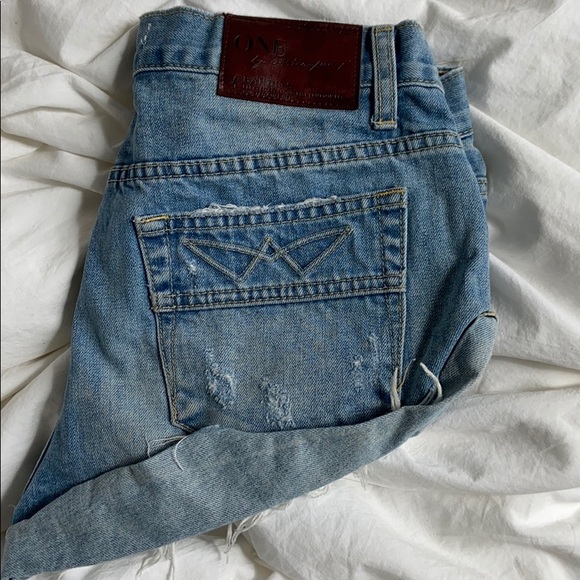 One Teaspoon Bandit shorts - Picture 3 of 4